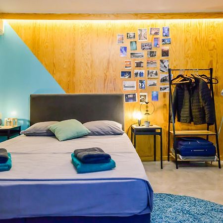 Lucy In The Sky With Diamonds Apartment Kalamata Exterior photo