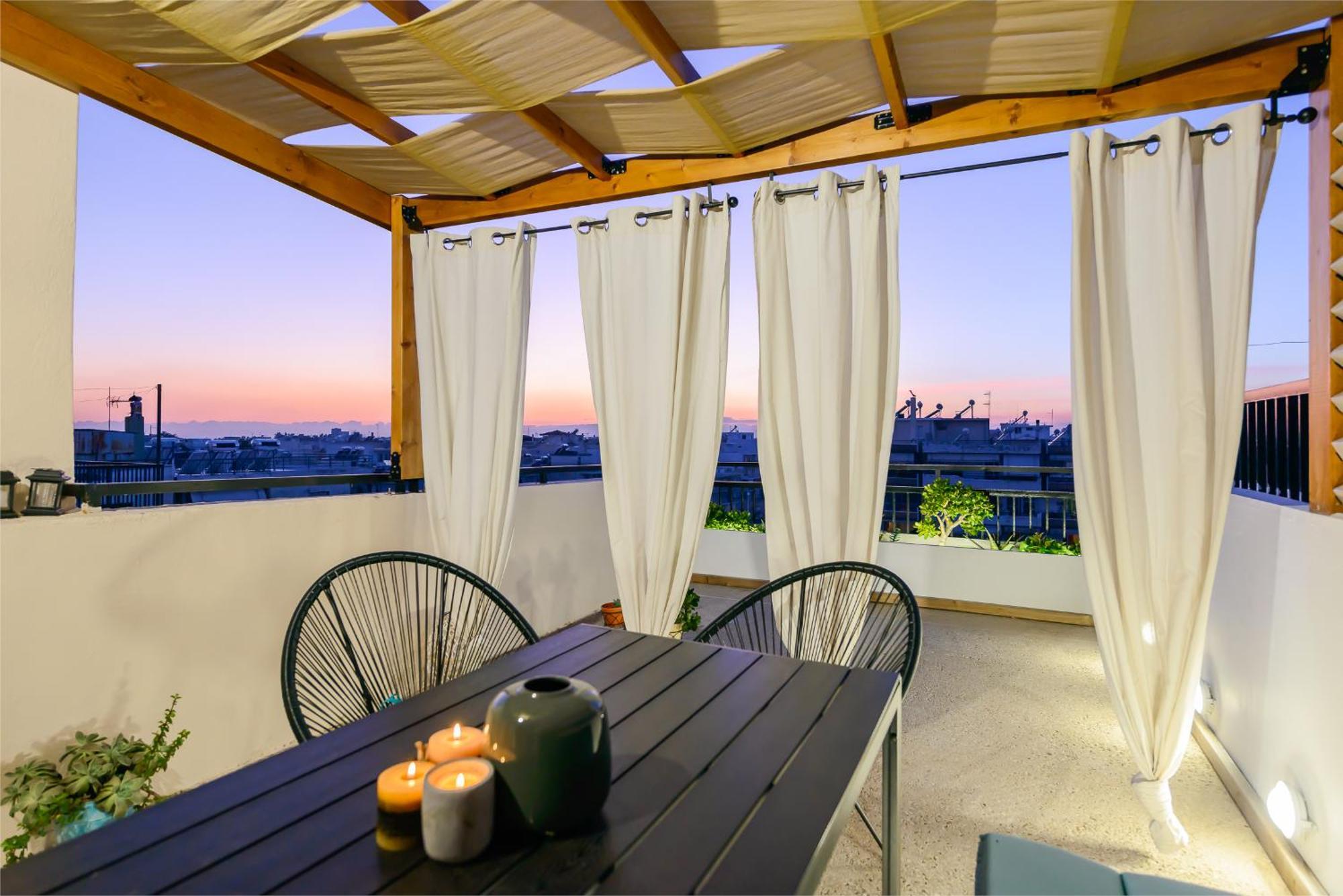 Lucy In The Sky With Diamonds Apartment Kalamata Exterior photo