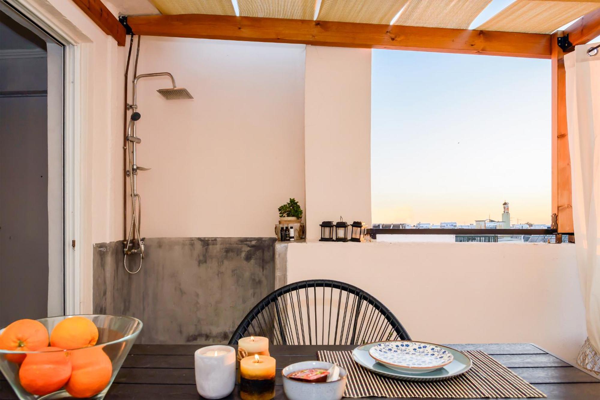 Lucy In The Sky With Diamonds Apartment Kalamata Exterior photo